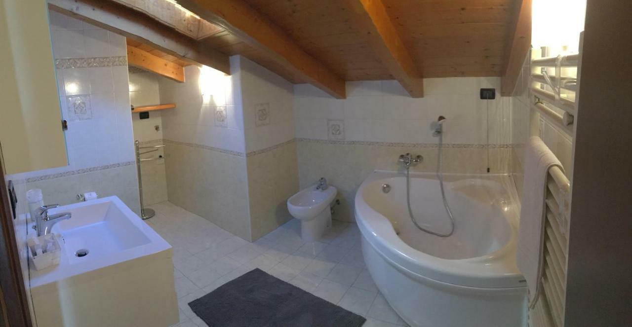 Hotel Casa Dany à Lugagnano Extérieur photo